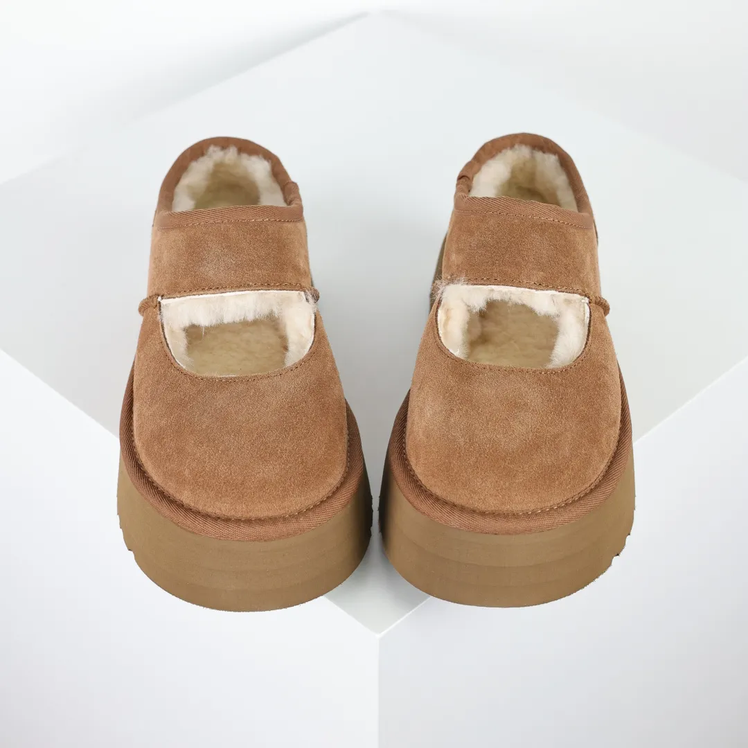 Copywriting price 💰580 The core recommendation is good price. The platform’s foreign trade is exclusively for UGG Bea Mary Jane Mary Jane women’s snow boots 1167612. Produced by the ten-year-old brand shoemaking foundry production line. Pay attention to every detail. Longfeng A-grade genuine sheep fur is integrated. Created in full compliance with the ZP process. Size: 35 36 37 38 39 40